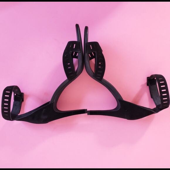 NWT Joie Black Suede Laser Cutout Heel Sandal - Picture 5 of 8